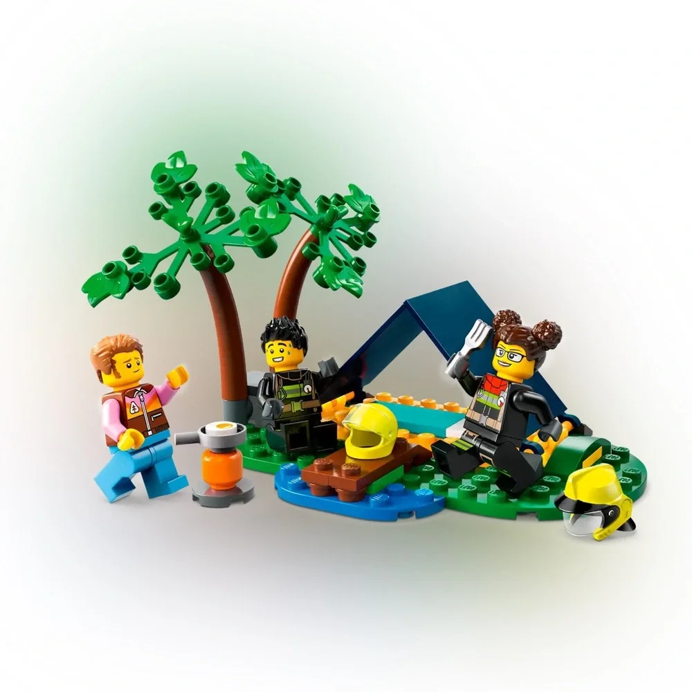 LEGO 60412 4x4 Fire Truck with Rescue Boat retired - Picture 2 of 16